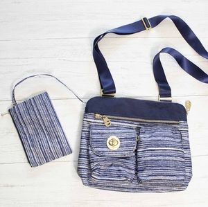 Baggallini Melbourne with Removeable Wristlet